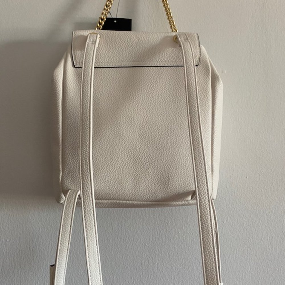 Logan Backpack_White - Picture 10 of 10